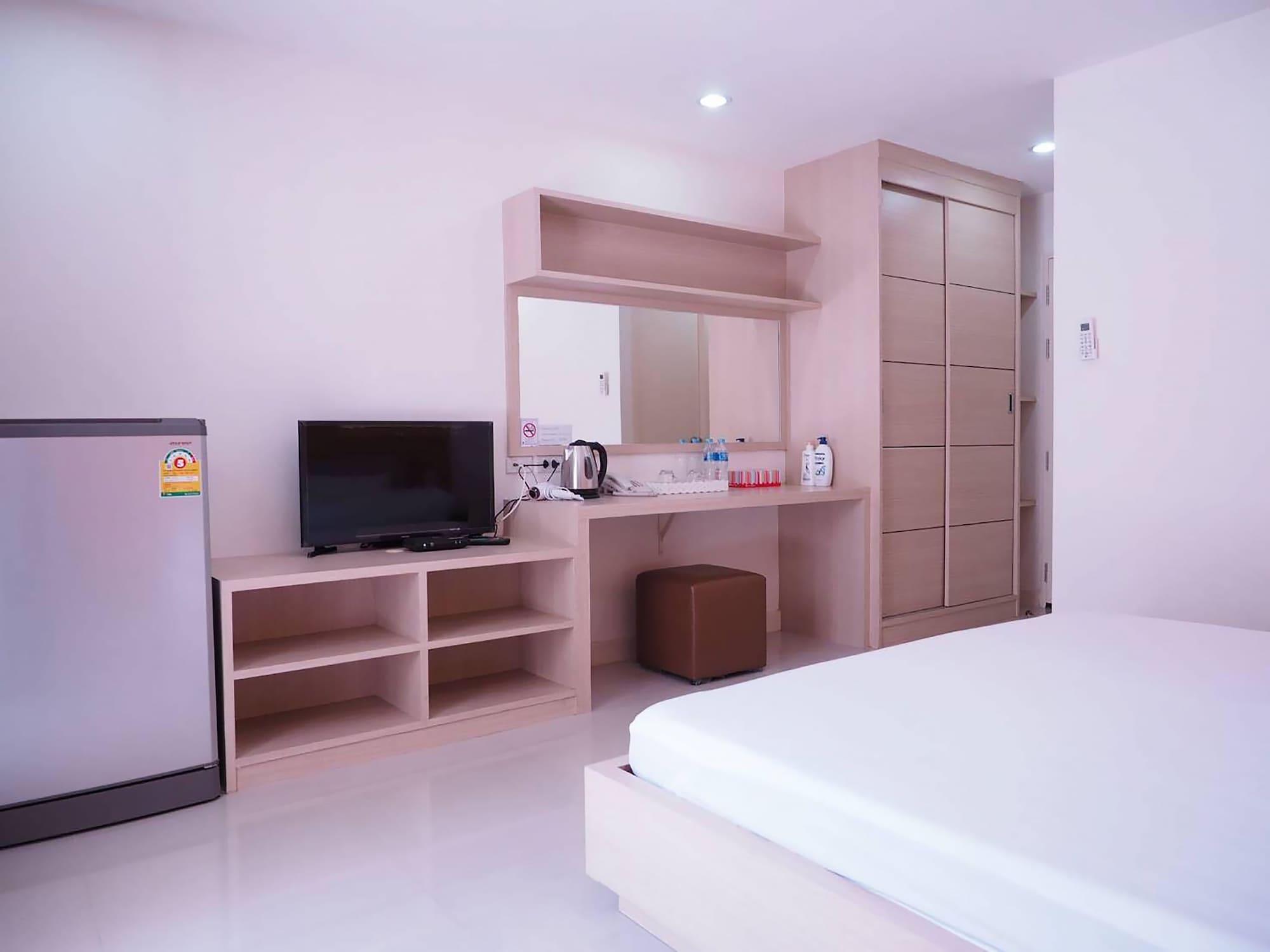 Baan Mek Mok Apartment Bangkok